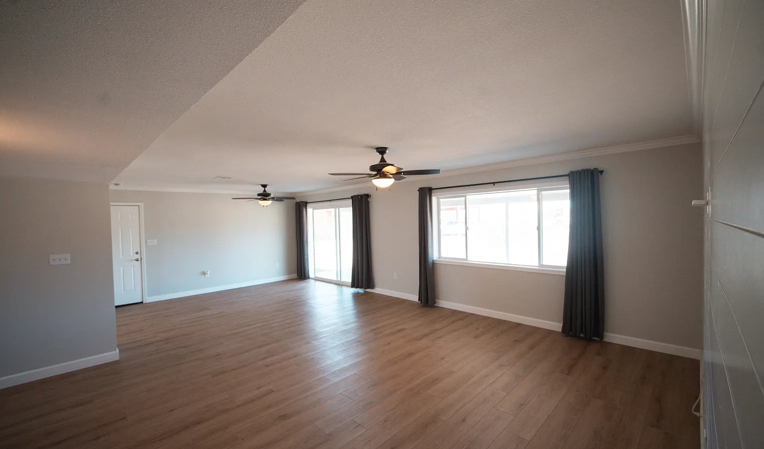 Thatcher House: 3140 W 8th St