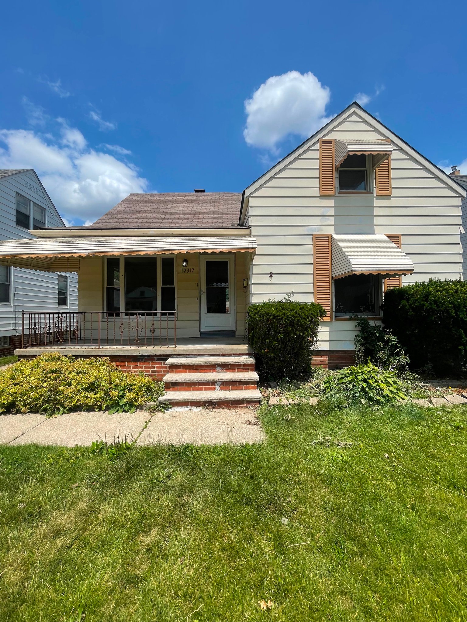 Garfield Heights House: 12317 Darlington Ave