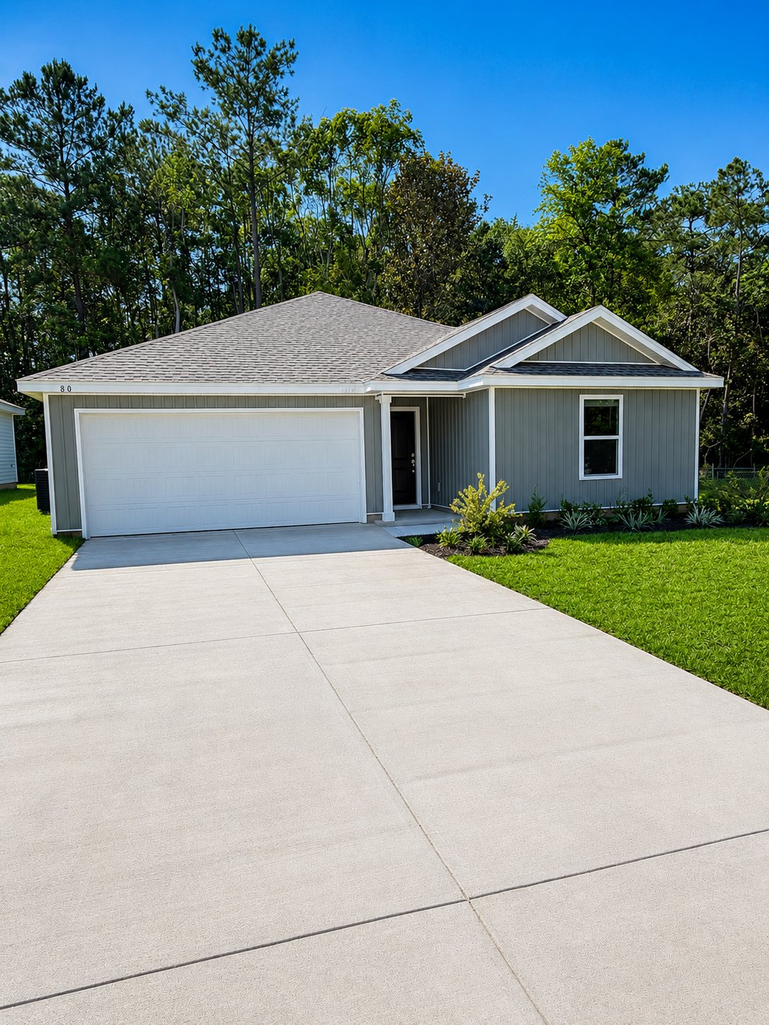 Defuniak Springs House: 80 Bay Springs Blvd