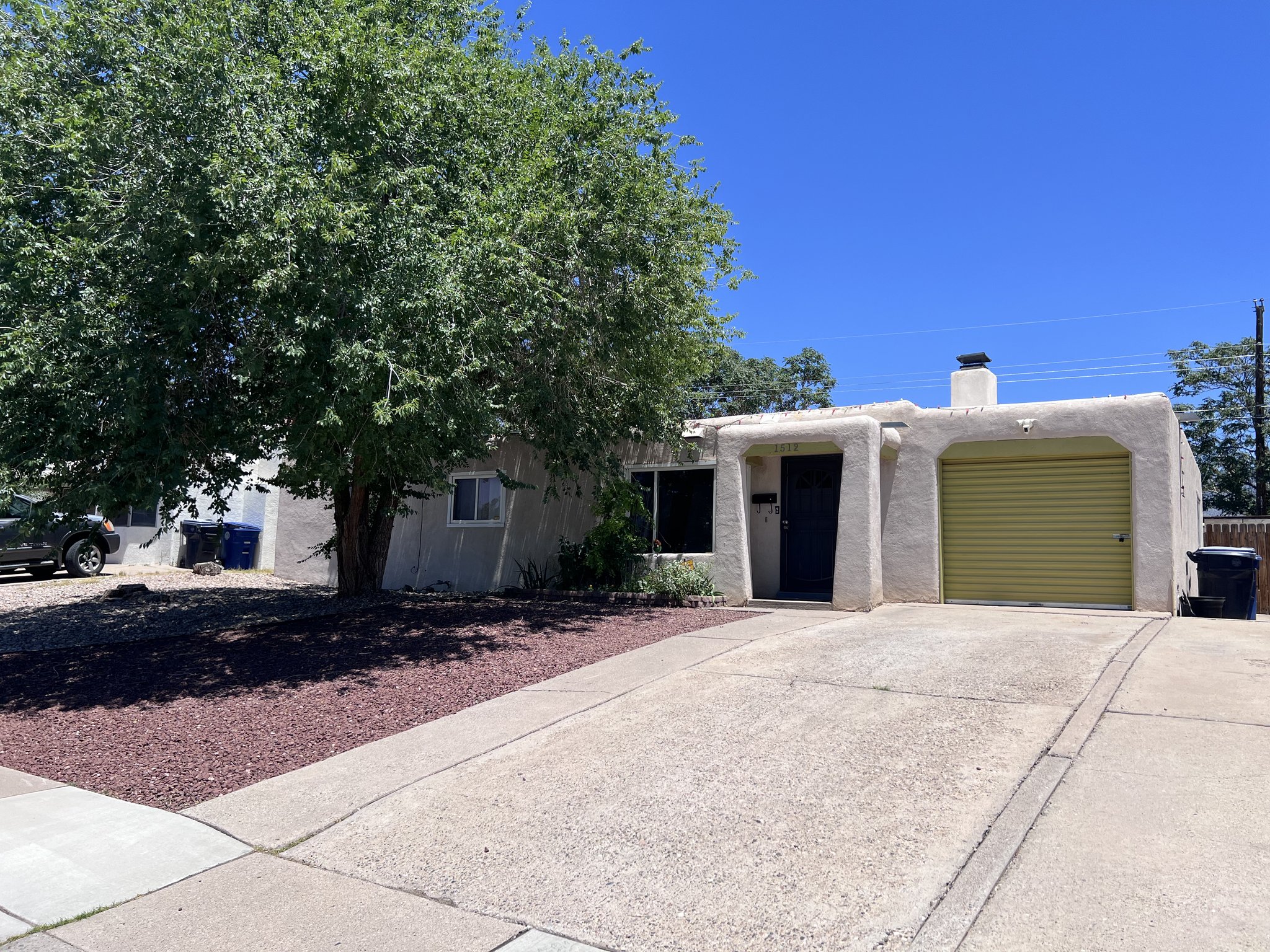 Albuquerque House: 1512 Hoffman Dr. NE