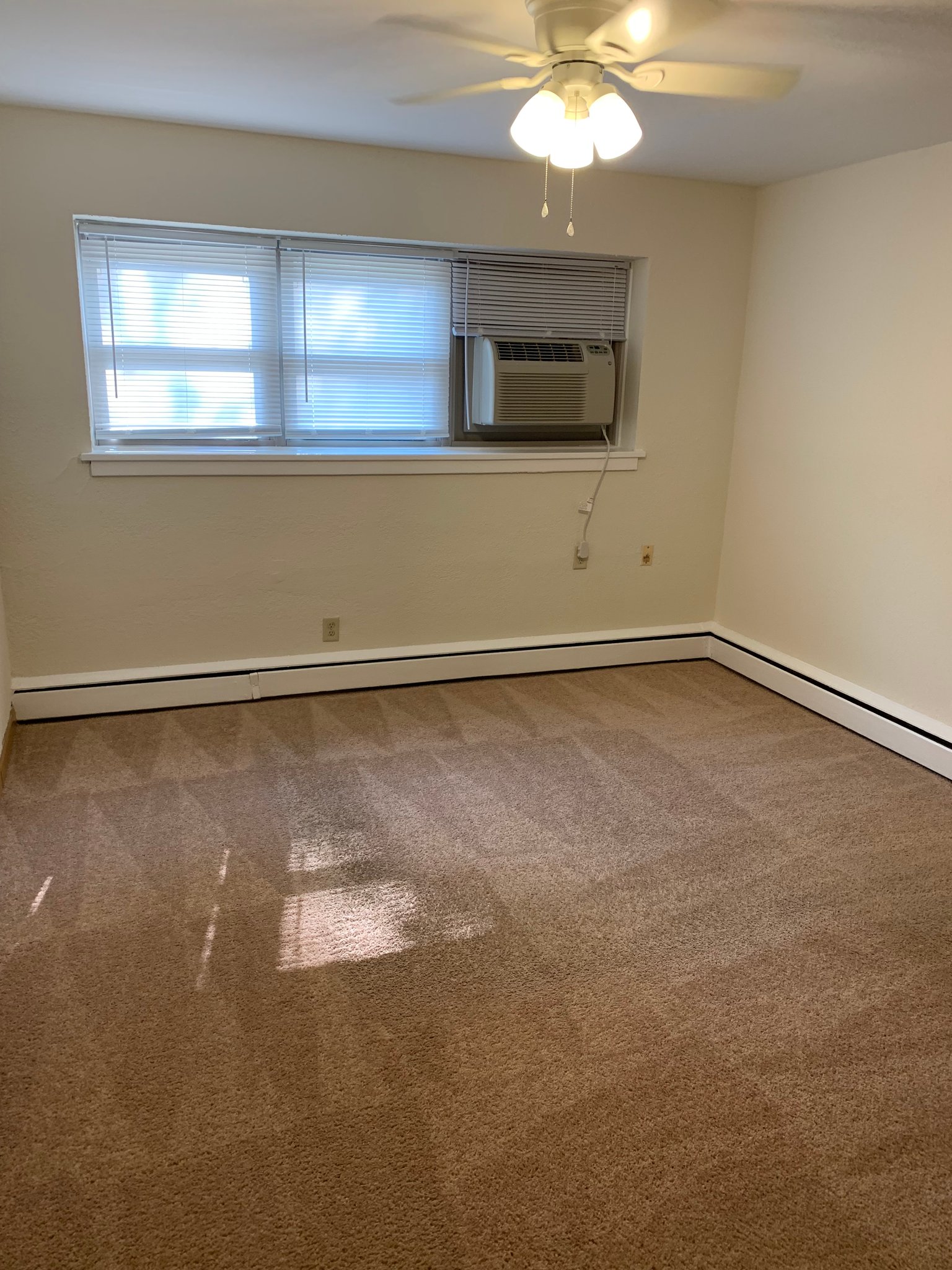 st paul Apartment: 890 cleveland ave s