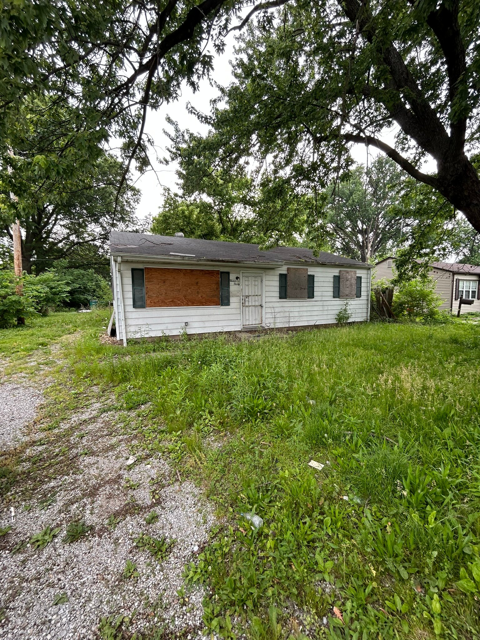 Sauget House: 1320 Williams St