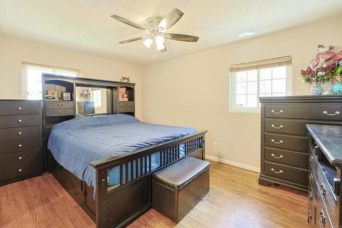 lemon grove House: 7907 Longdale