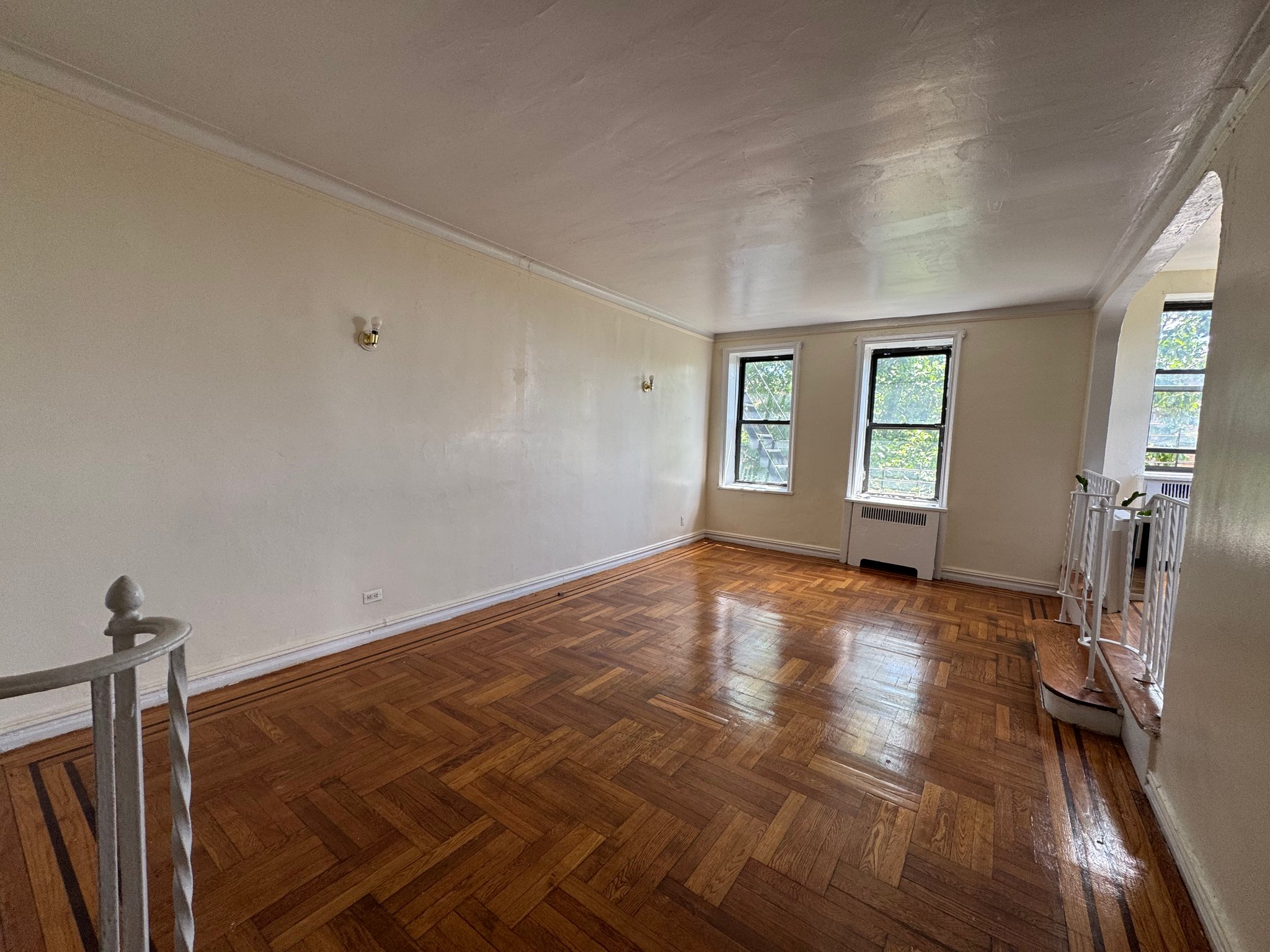 Bronx Apartment: 1730 Popham Ave