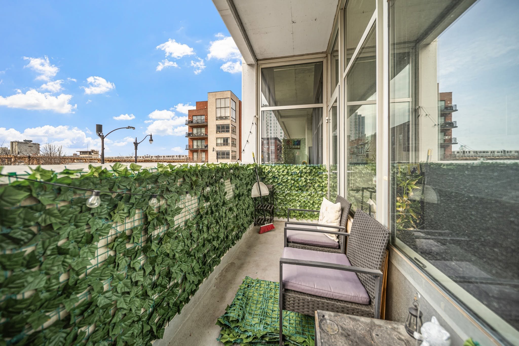 chicago Condo: 50 e 16th
