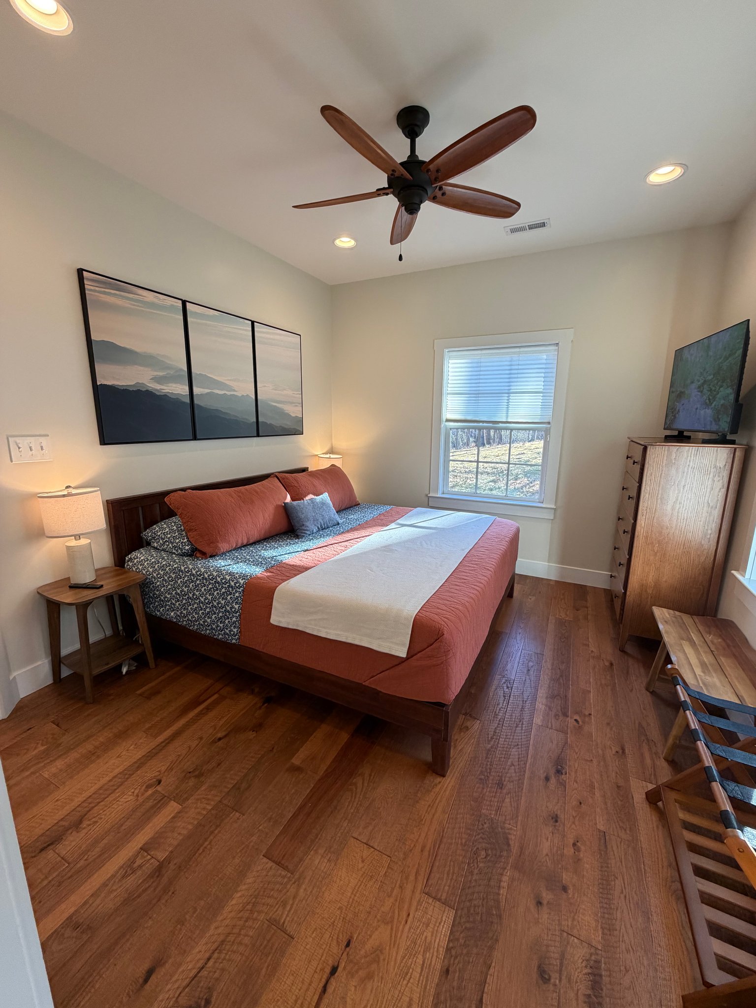 Leesburg Apartment: 41959 Sweet Spring Ln
