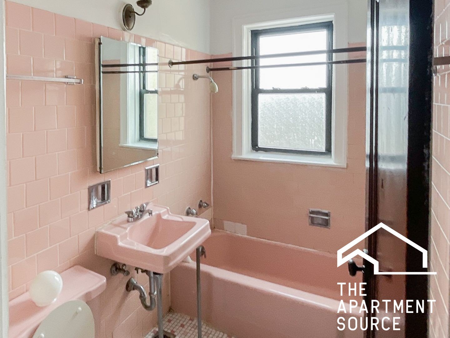 Chicago Apartment: 2542 West Summerdale Ave., #3R, Chicago, IL 60625