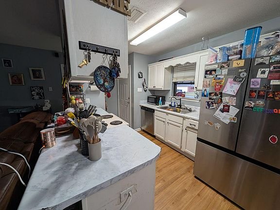 Conway House: 715 Cherub Dr