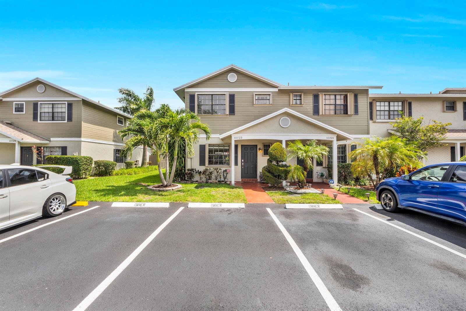 Miramar Townhome: 2615 sw 81 st