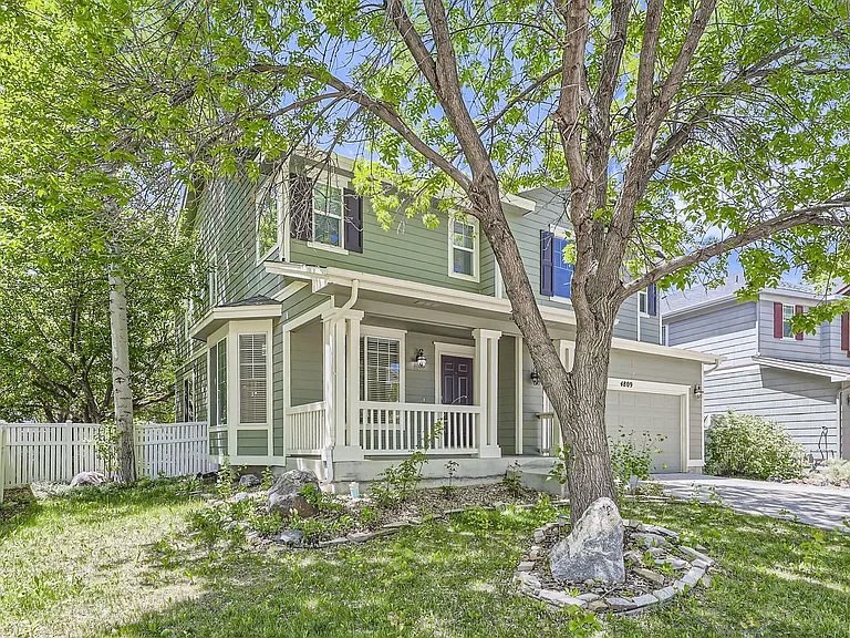 Longmont House: 4809 Lucca Dr