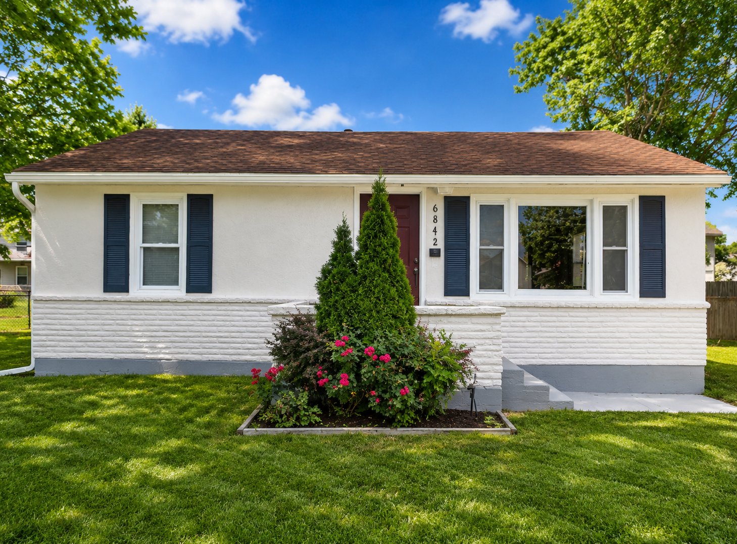 Grandview House: 6842 E. 139th St.