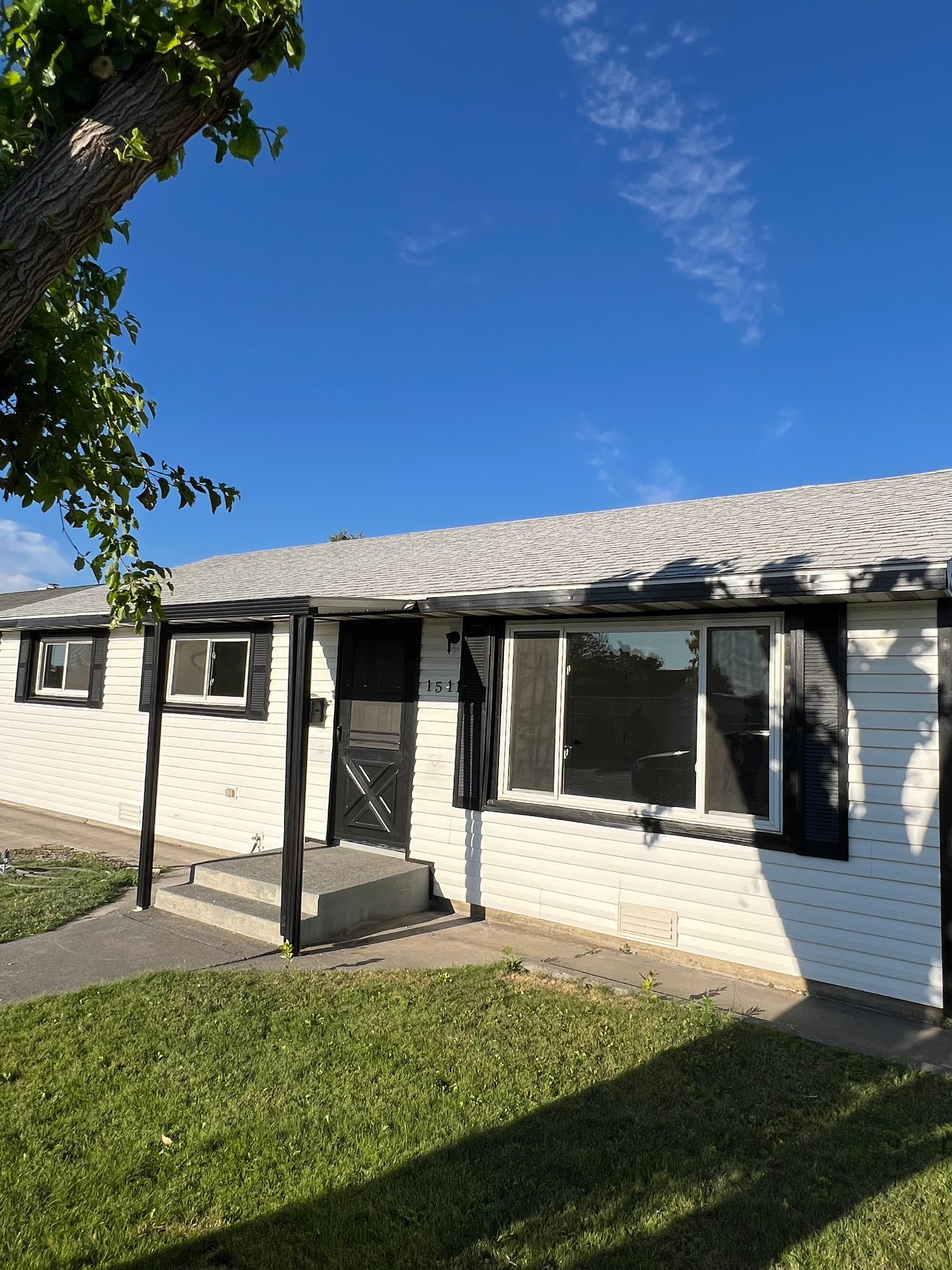 Pasco House: 1511 N 18th Ave