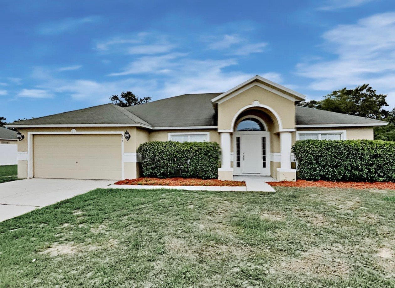 Haines City Townhome: 628 Hatchwood Dr