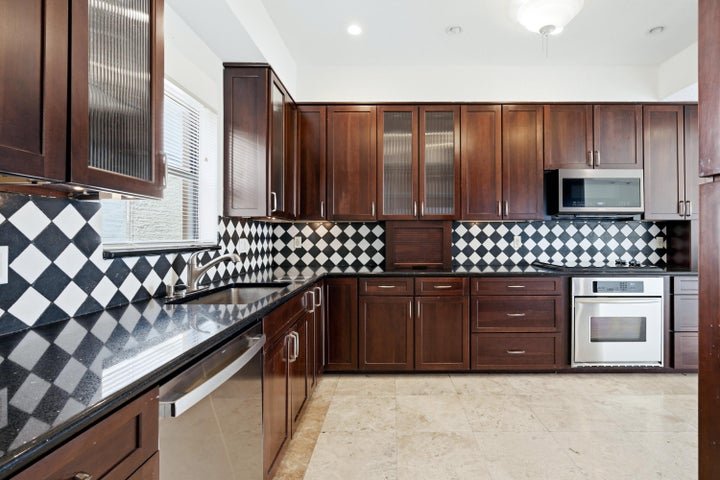 West Palm Beach Condo: 1640 Presidential Way 501