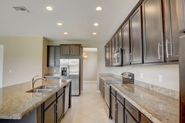 Wellington House: 2916 Payson Way
