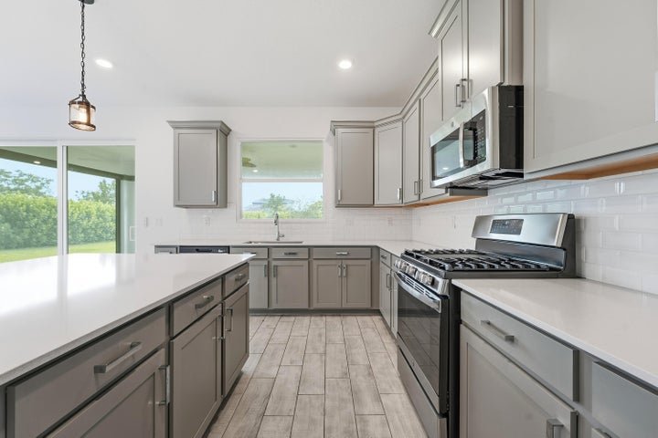 Loxahatchee House: 1261 Deer Hvn Drive