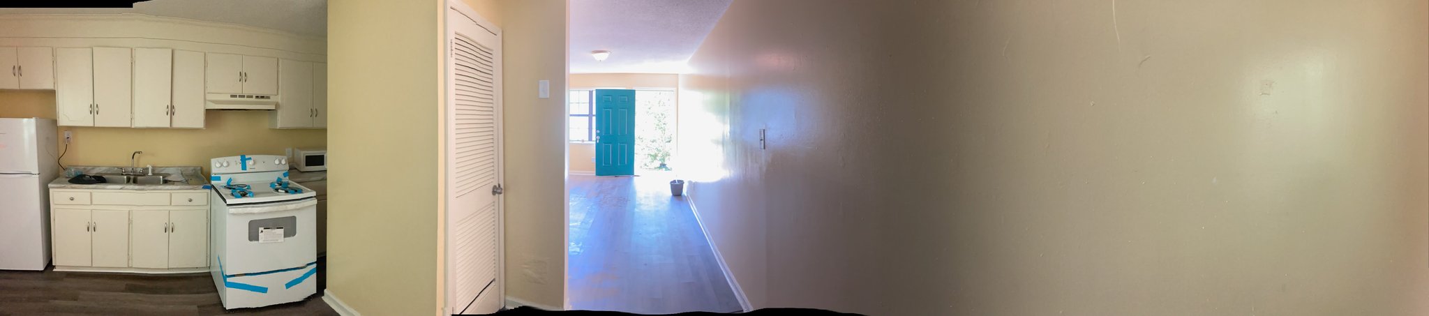 Demopolis Apartment: 405 South Commissioners Avenue
