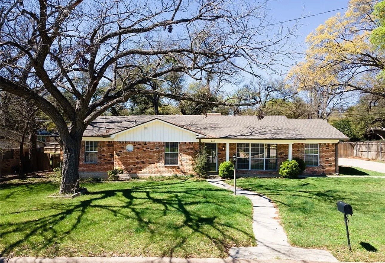 Temple House: 3106 Hickory Rd