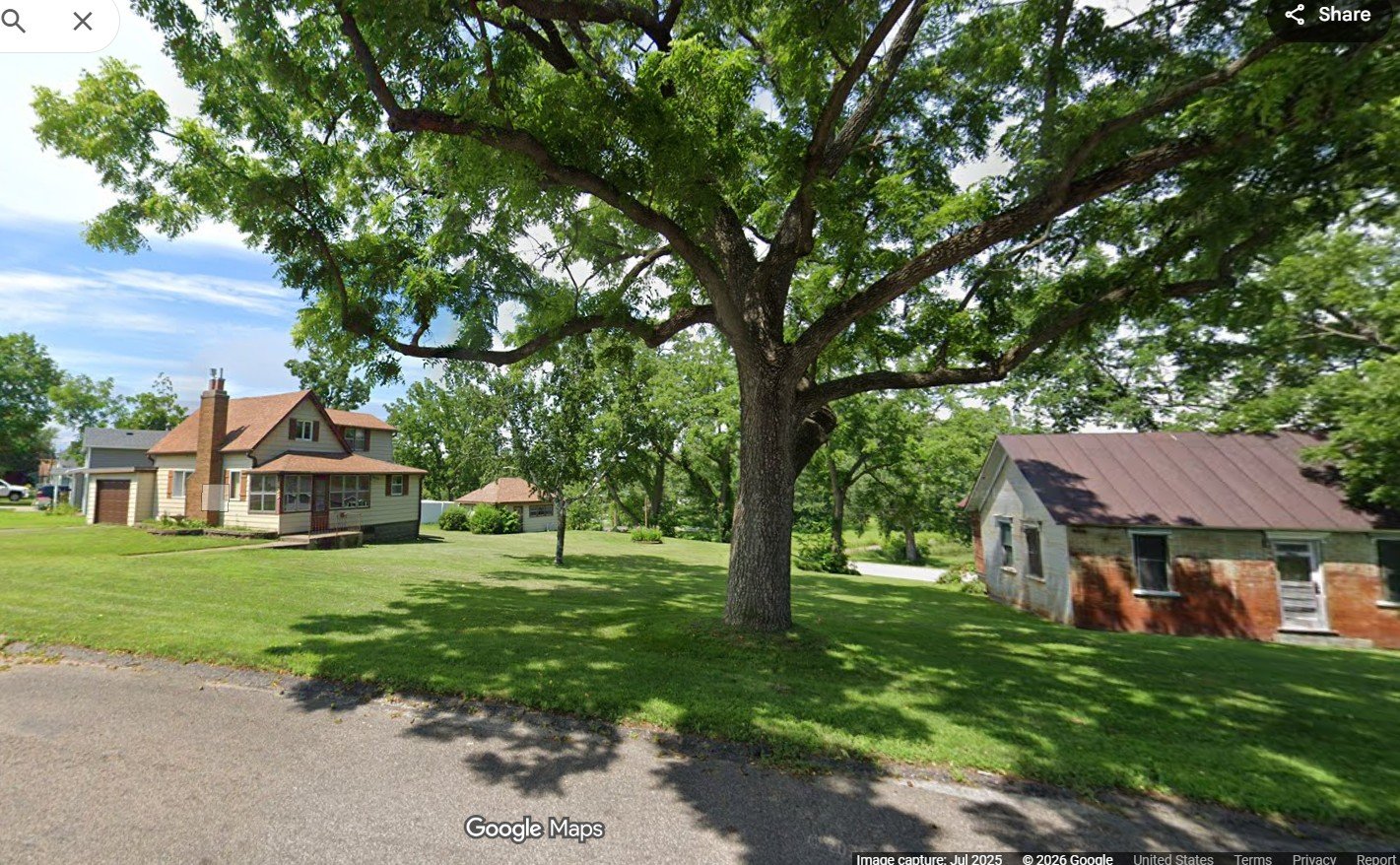 Wabasha House: 635 Market St E