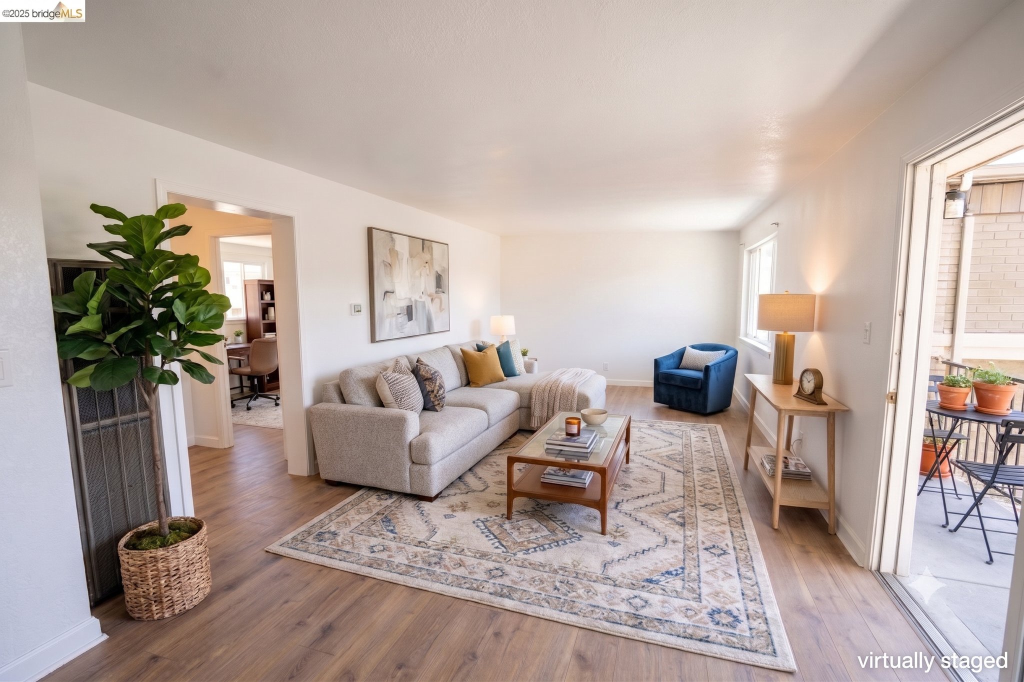 Berkeley Apartment: 2015 Hearst Ave