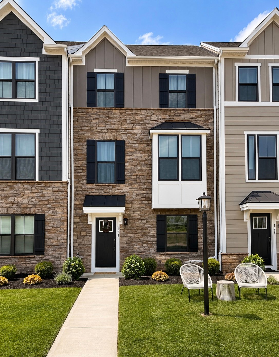 Coraopolis Townhome: 128 Crab Apple Way