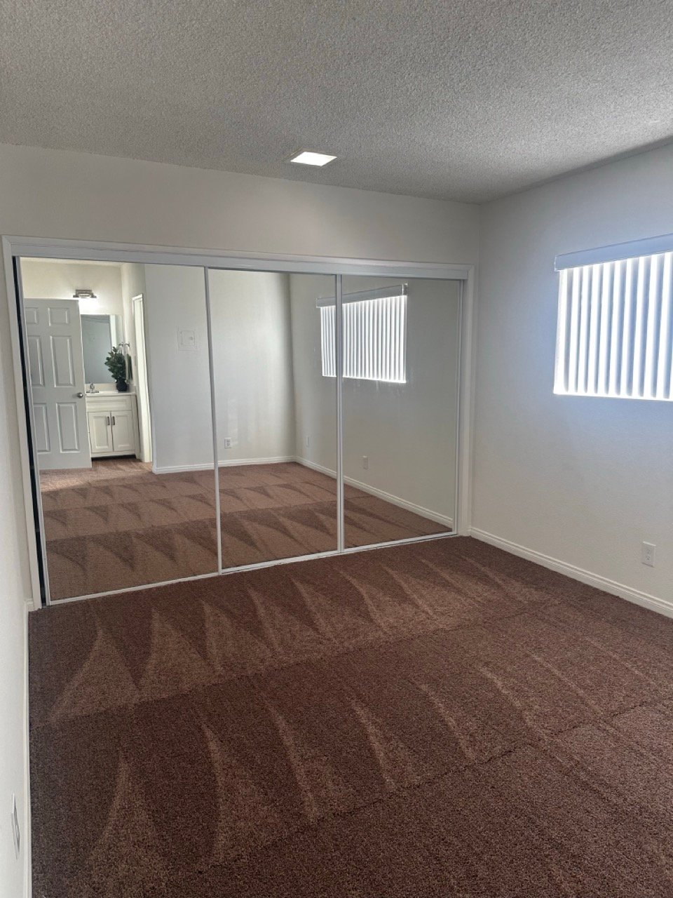 Bellflower Multiplex: 16220 Cornuta Ave