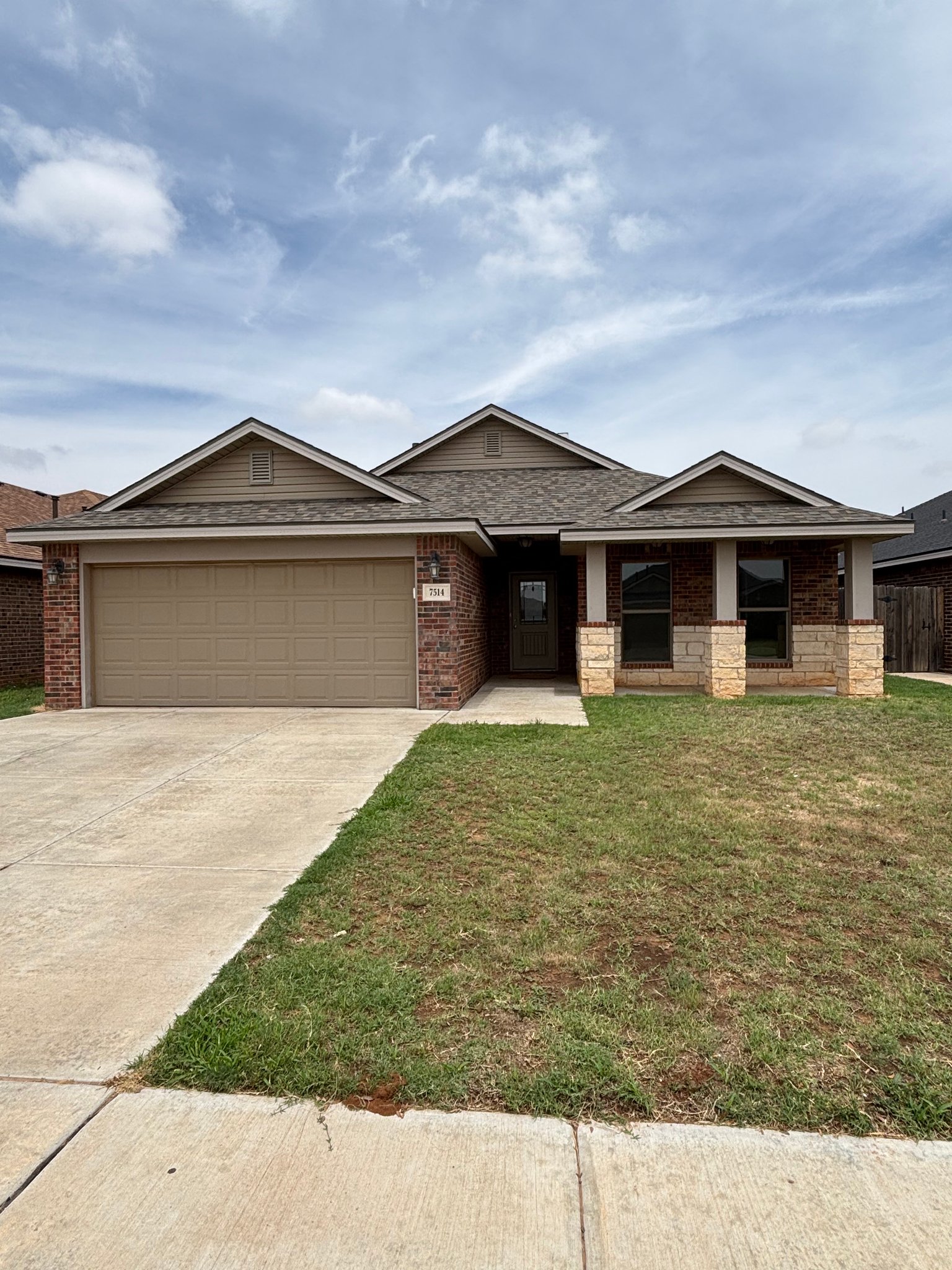 Lubbock House: 7514 103rd St