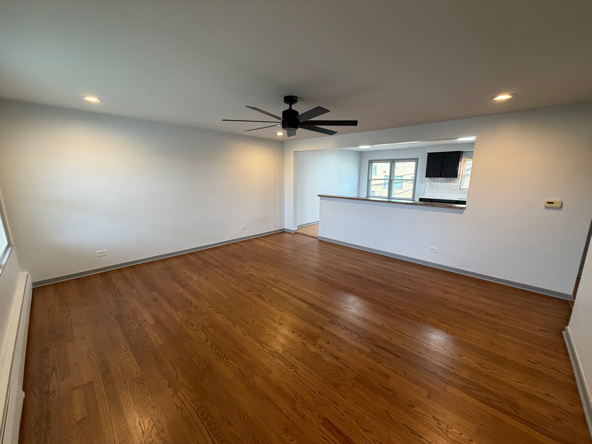 Chicago Condo: 5916 N Odell Ave