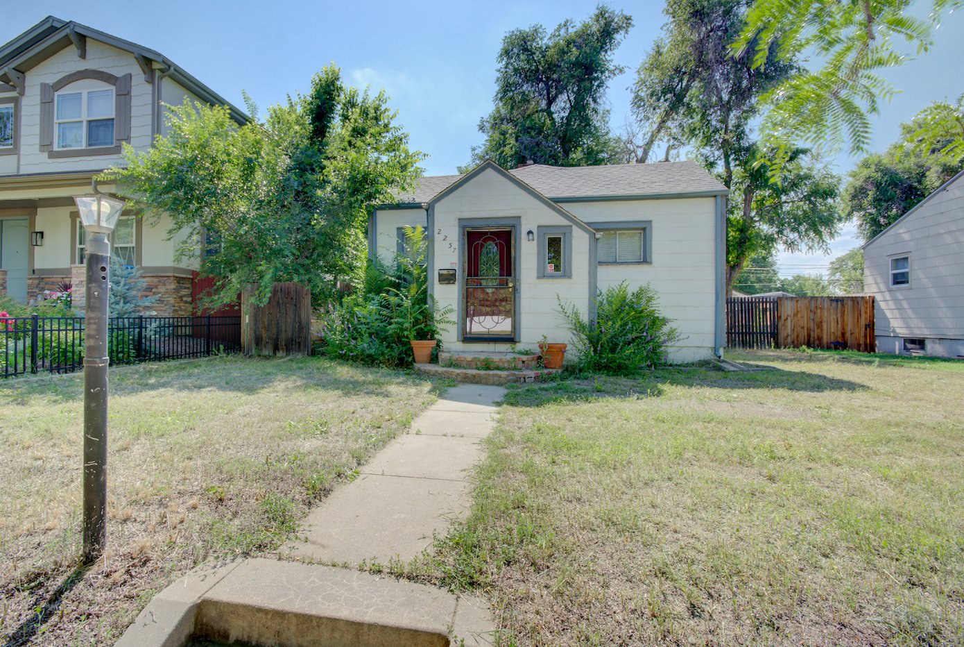 Denver House: 2257 S. Franklin St.