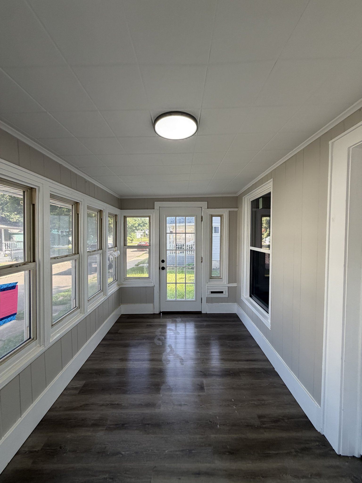 Bellefontaine House: 412 S Park St