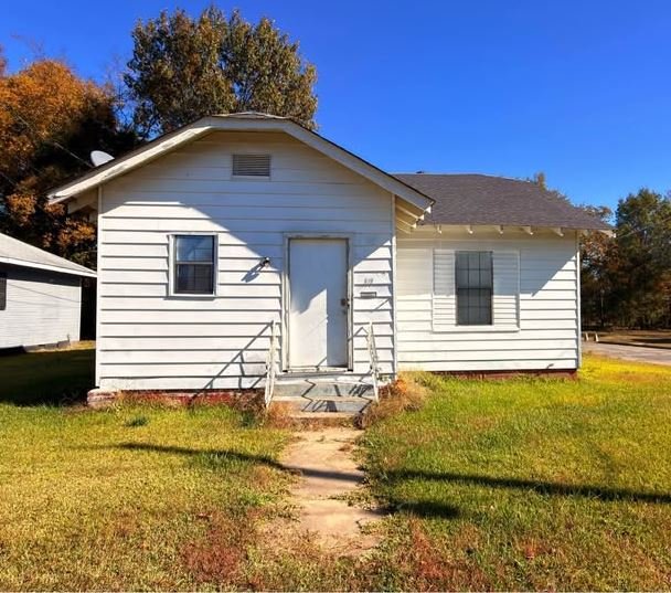 Pine Bluff House: 619 S Linden St