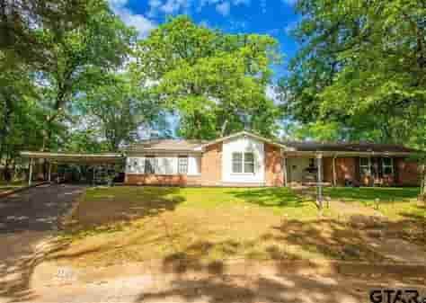 Tyler House: 2110 Inwood Cir