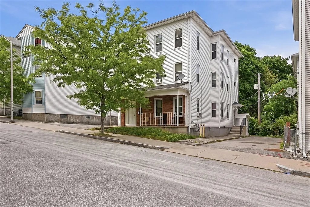 Worchester Multiplex: 31 Aetna St