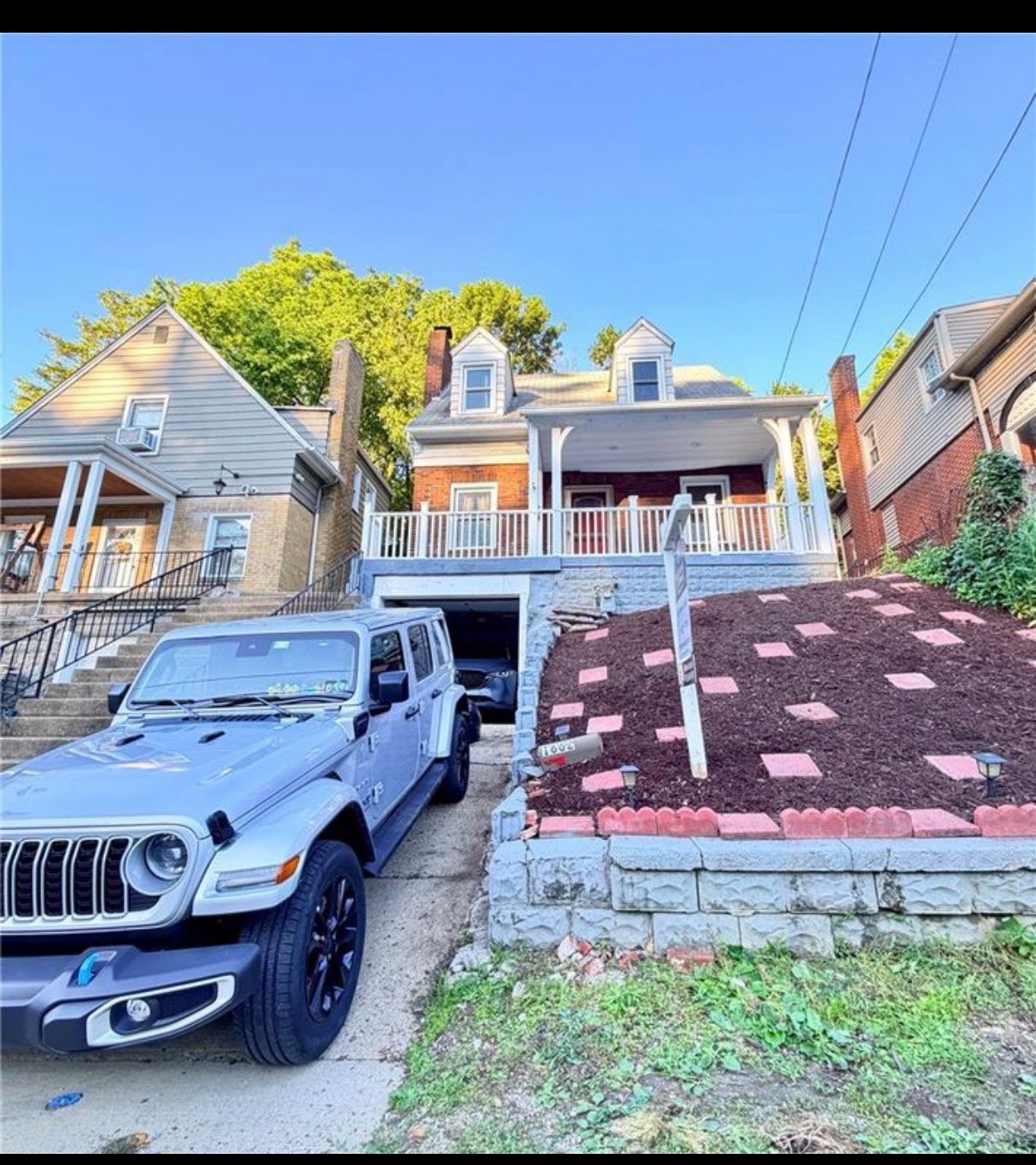 Pittsburgh House: 1662 McFarland Rd
