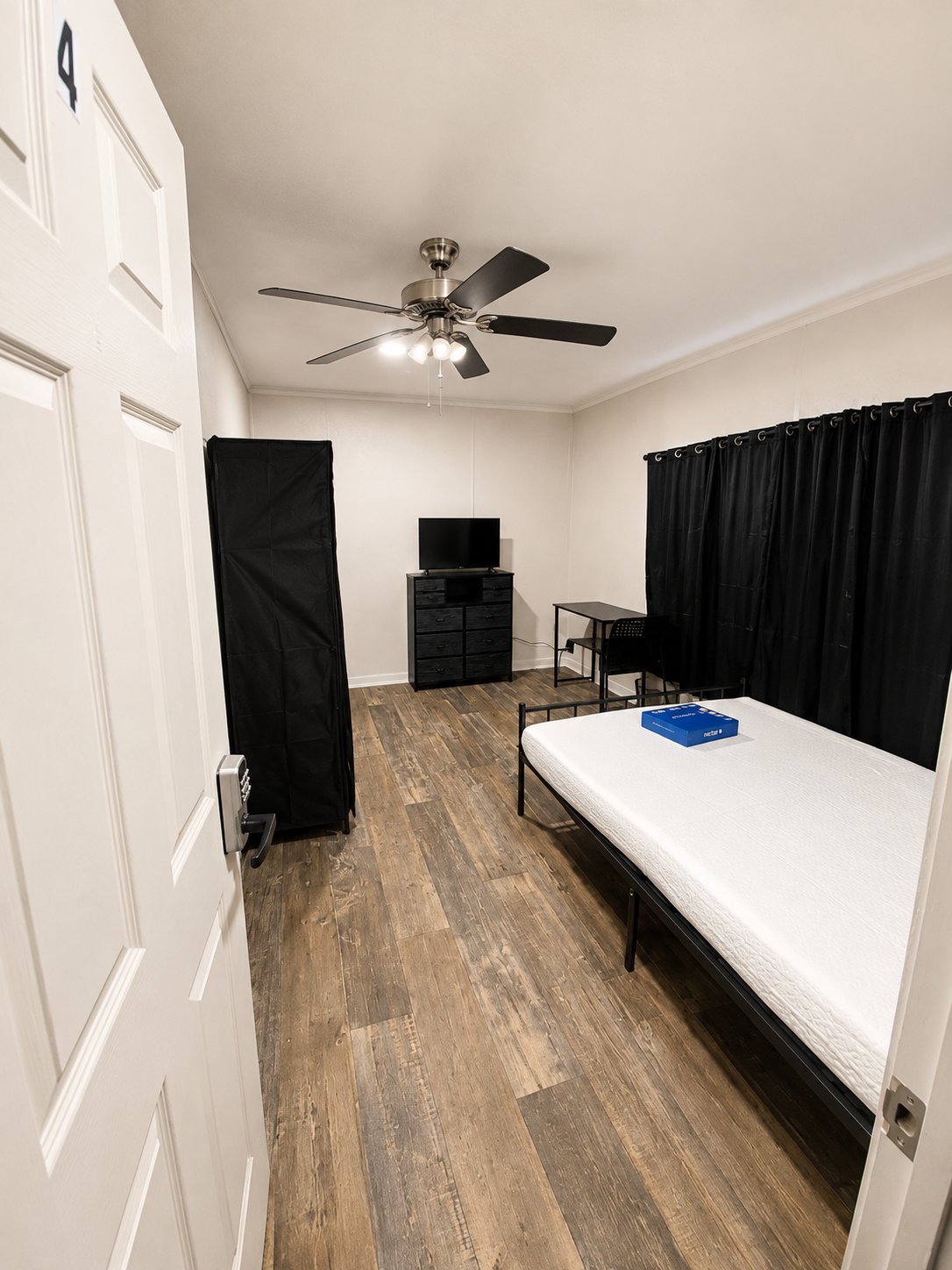 McDonough Single Room: 325 Robin lane