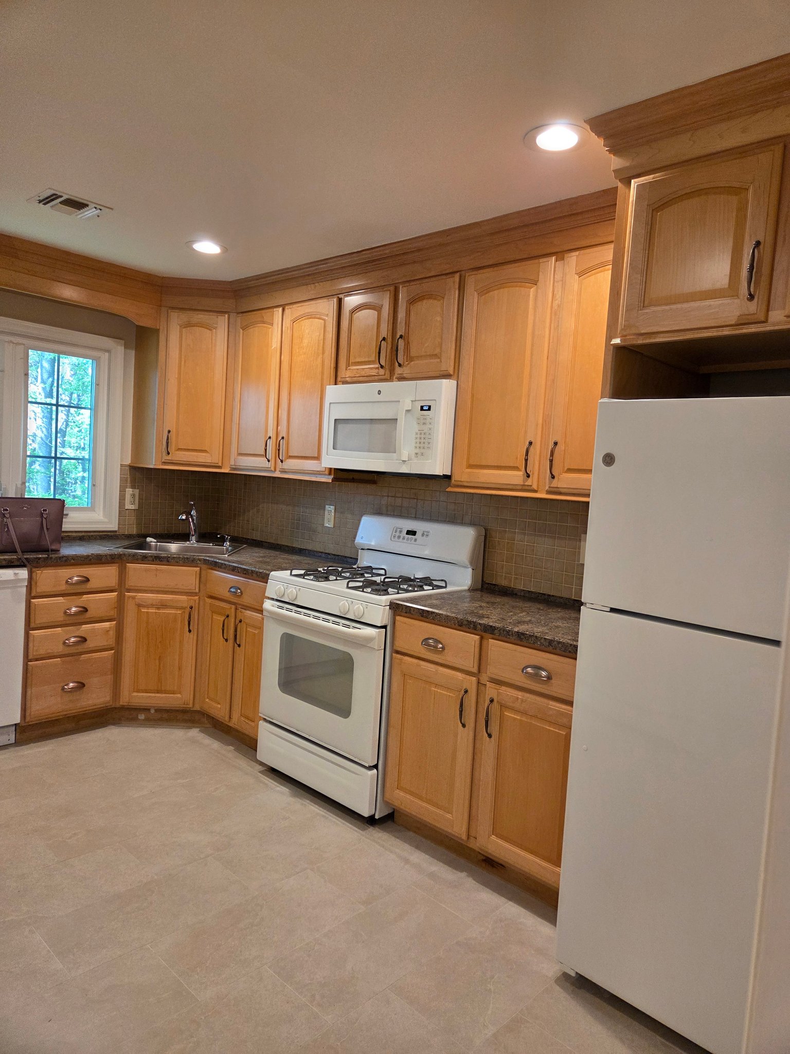 Paramus Multiplex: 72 Prospect St