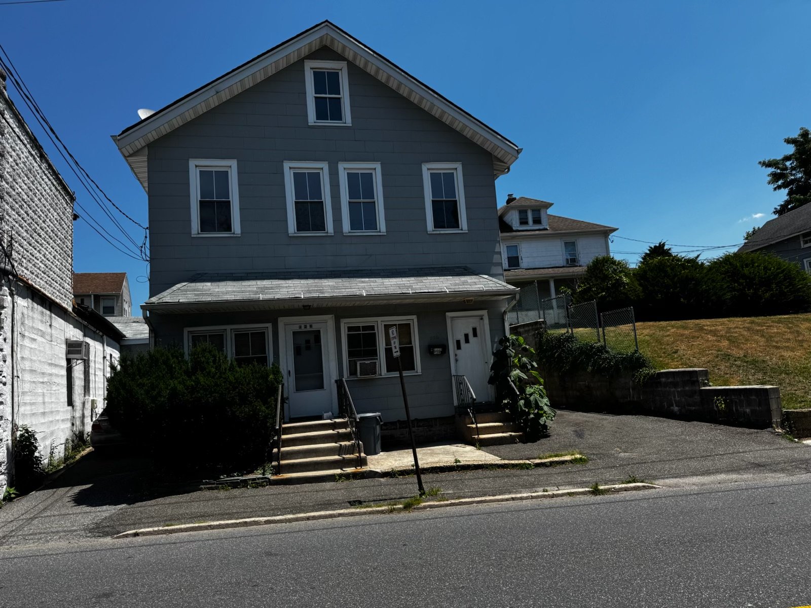 Glen Cove Other: 226 Glen Cove Ave