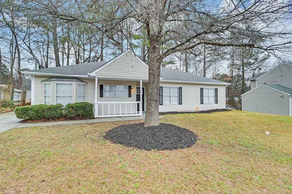 Atlanta House: 626 Waynes Ct SE