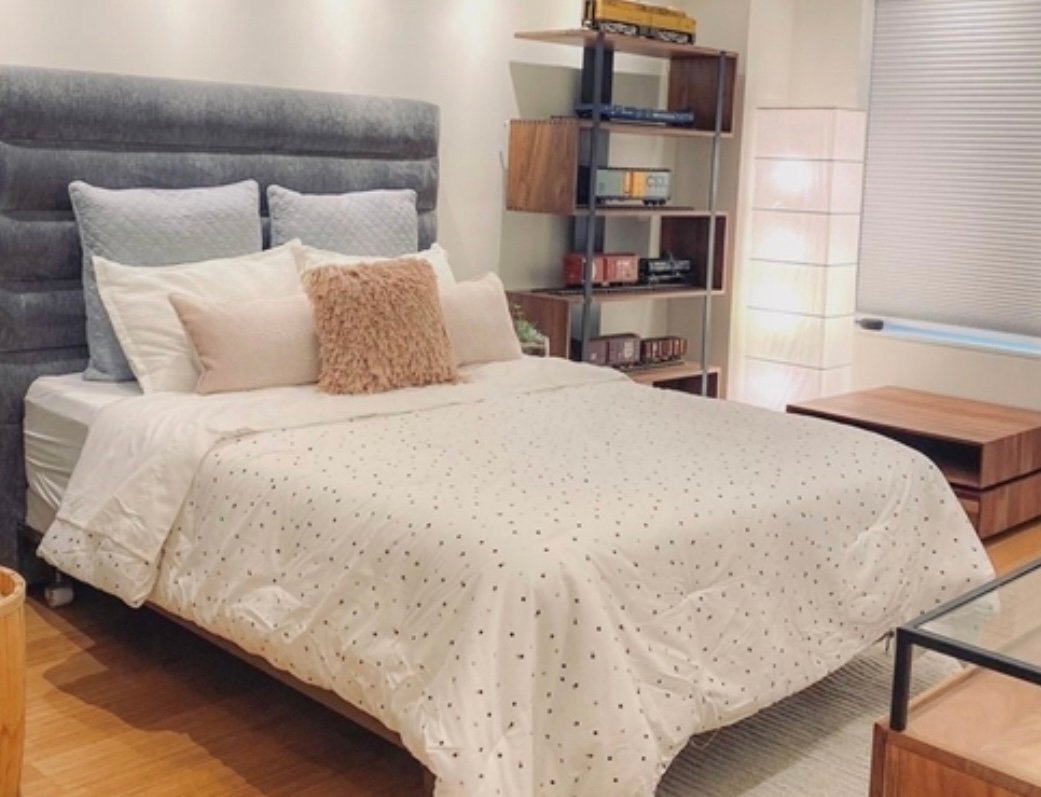 Boston Condo: 16 Miner St,