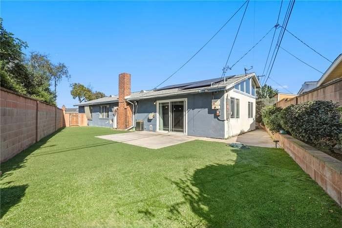 Buena Park House: 8291 San Helice Cir