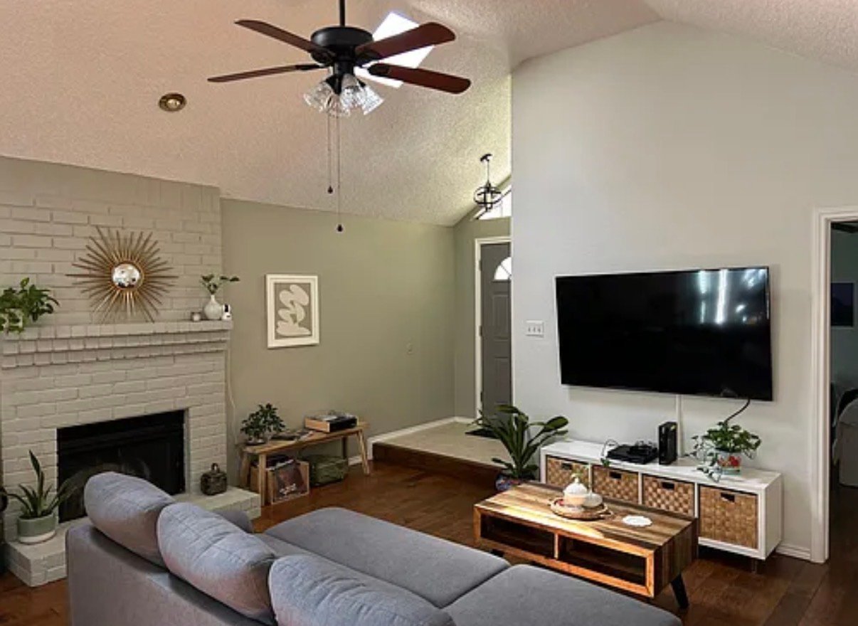 Colleyville Condo: 1800 mapplewood trail