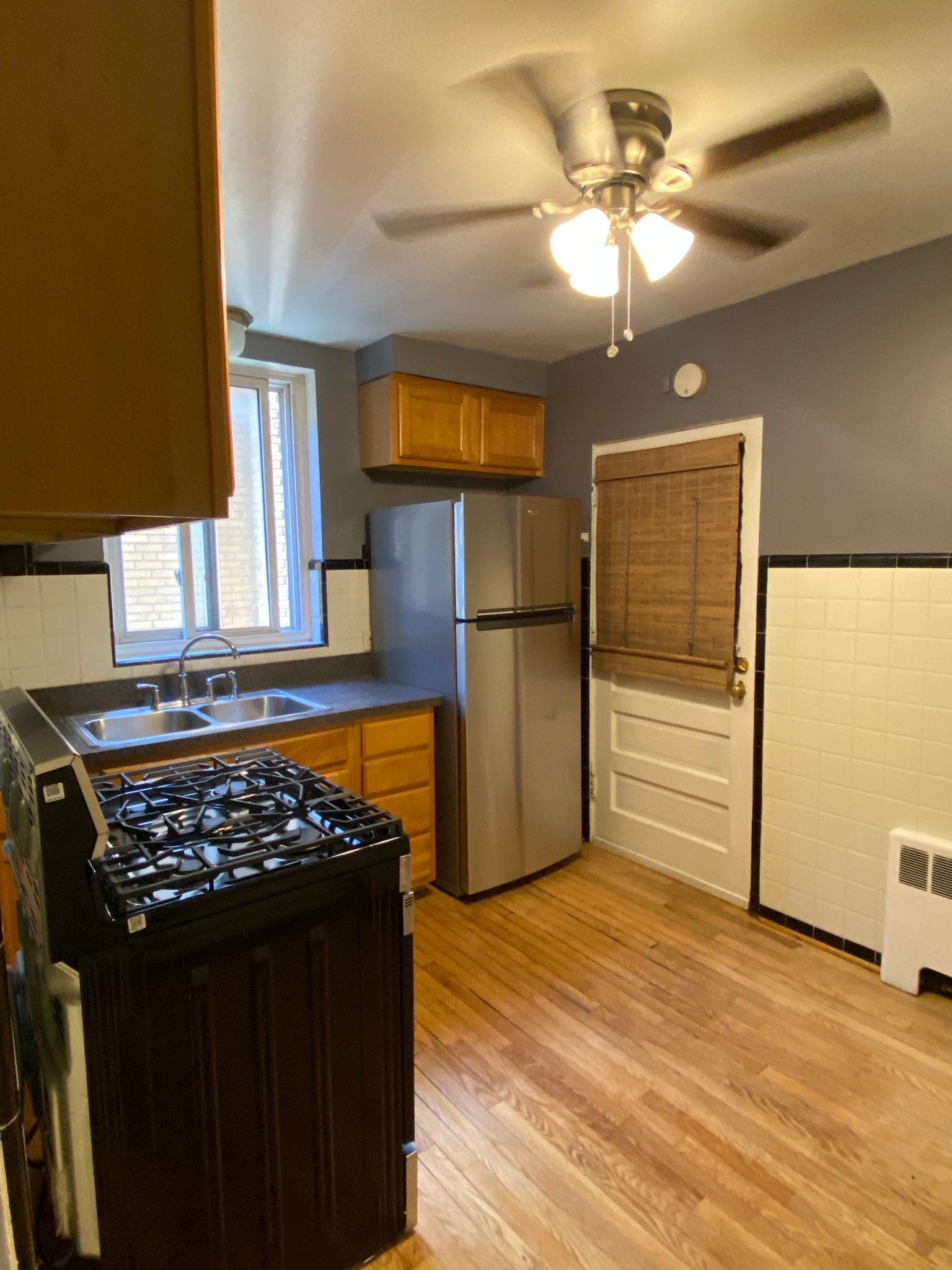 River Forest Condo: 1112 N. Harlem