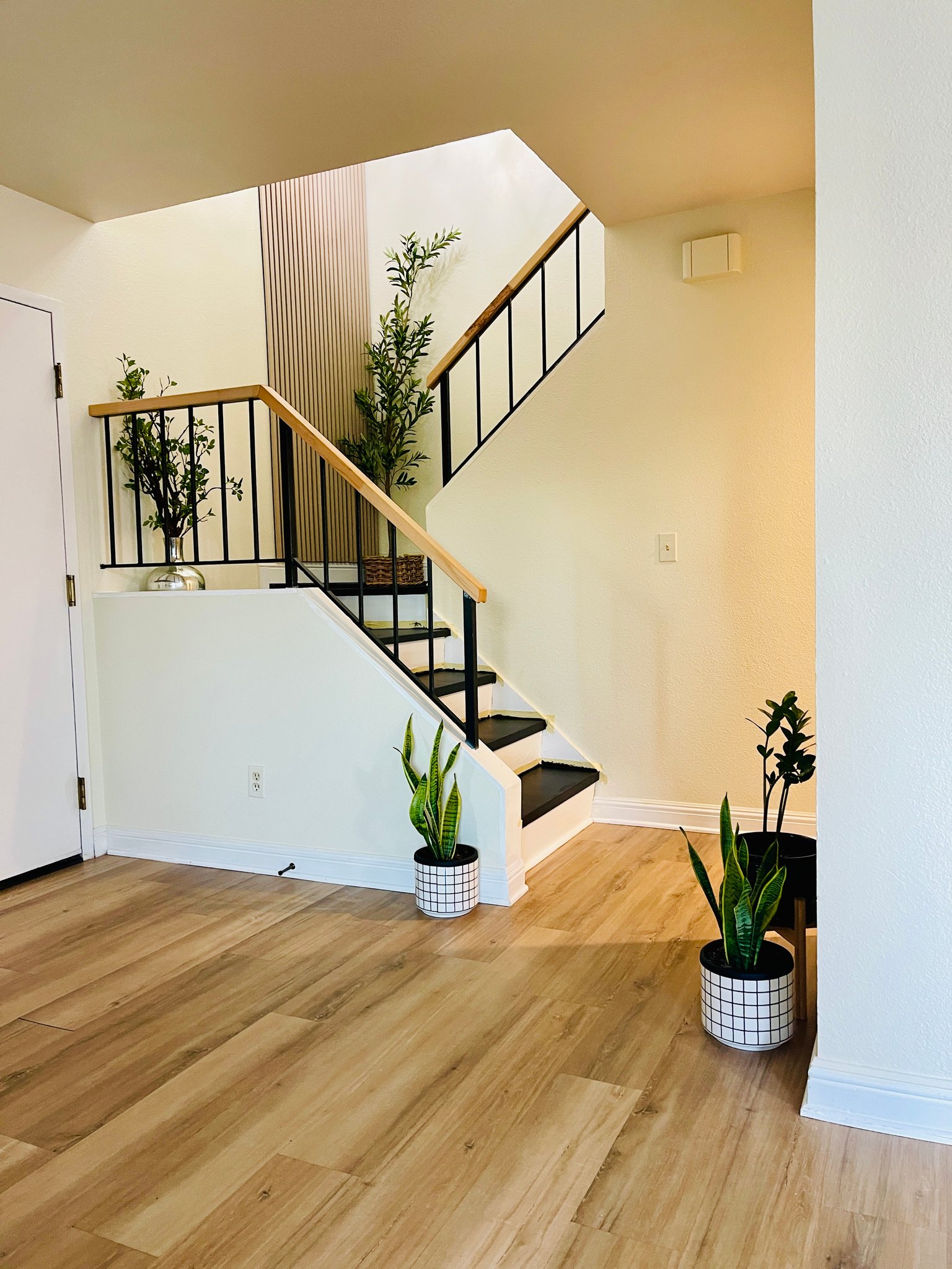 Hercules House: 211 Apollo