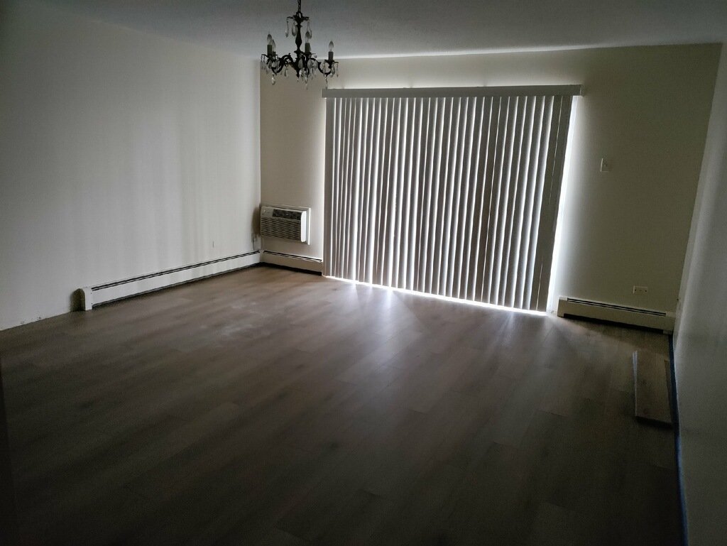 Denver Apartment: 695 S Alton Way #7B