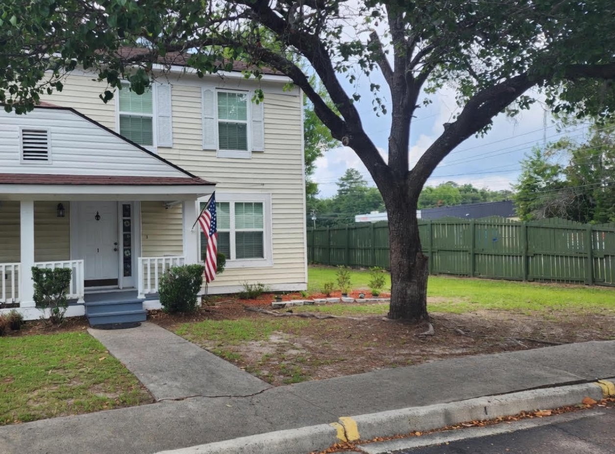Hinesville Condo: 912 Pineland Ave