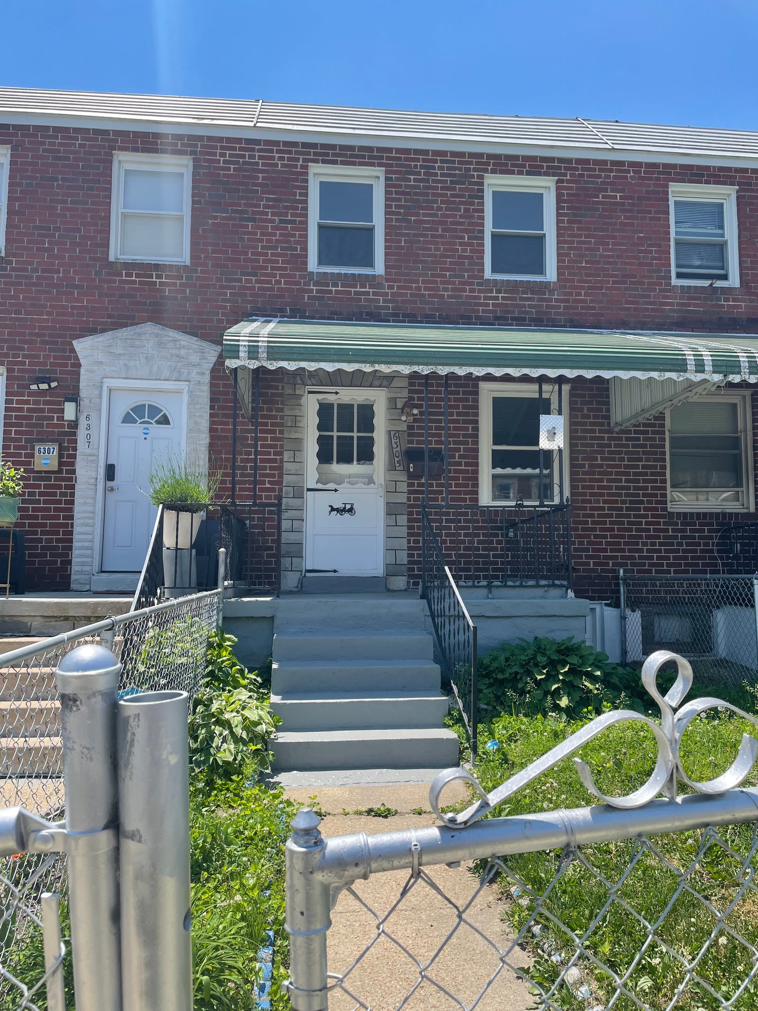 Baltimore Townhome: 6305 Brown Ave