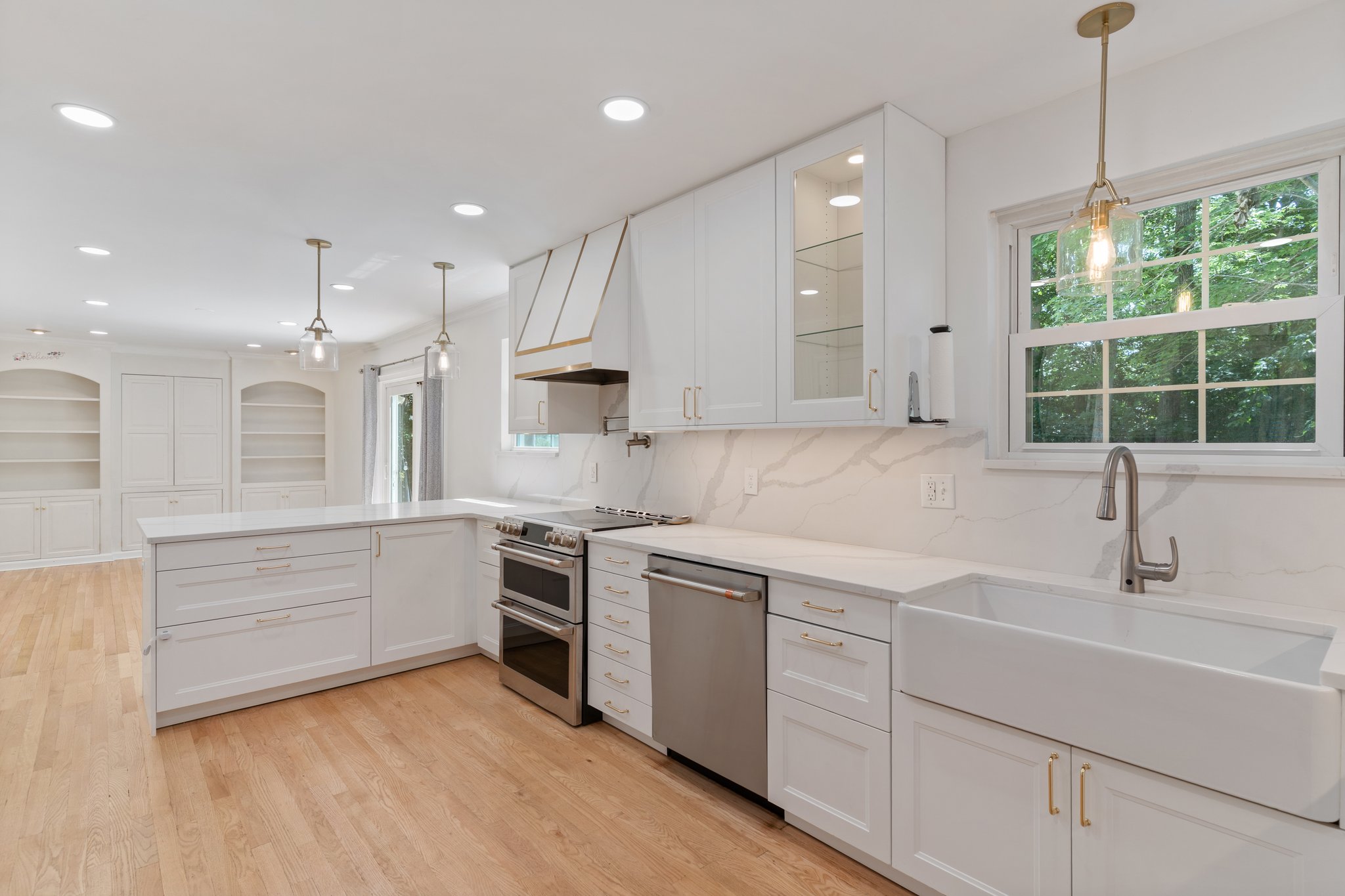 La Plata House: 119 Oriole Ln