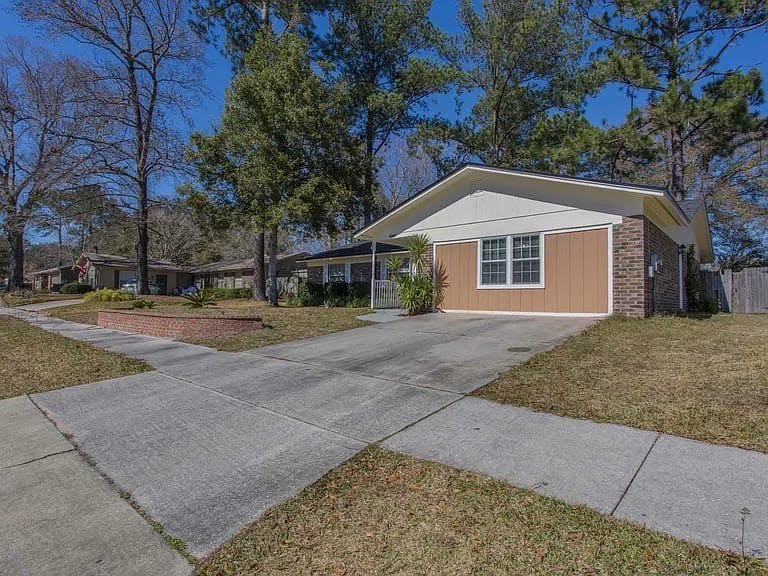 Orlando House: 3962 Lake Warren Dr,