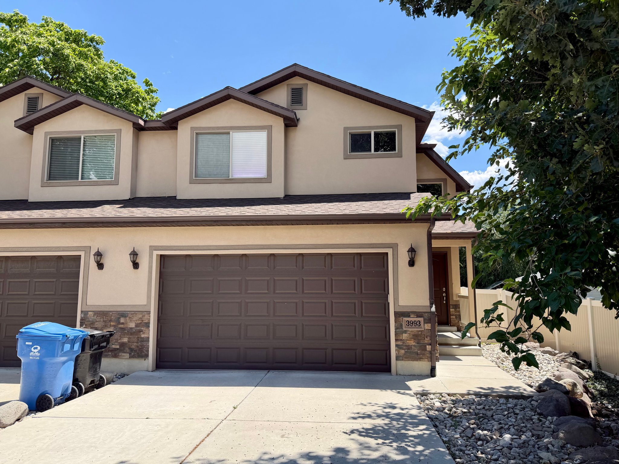 Millcreek Townhome: 3993 S. 400 East
