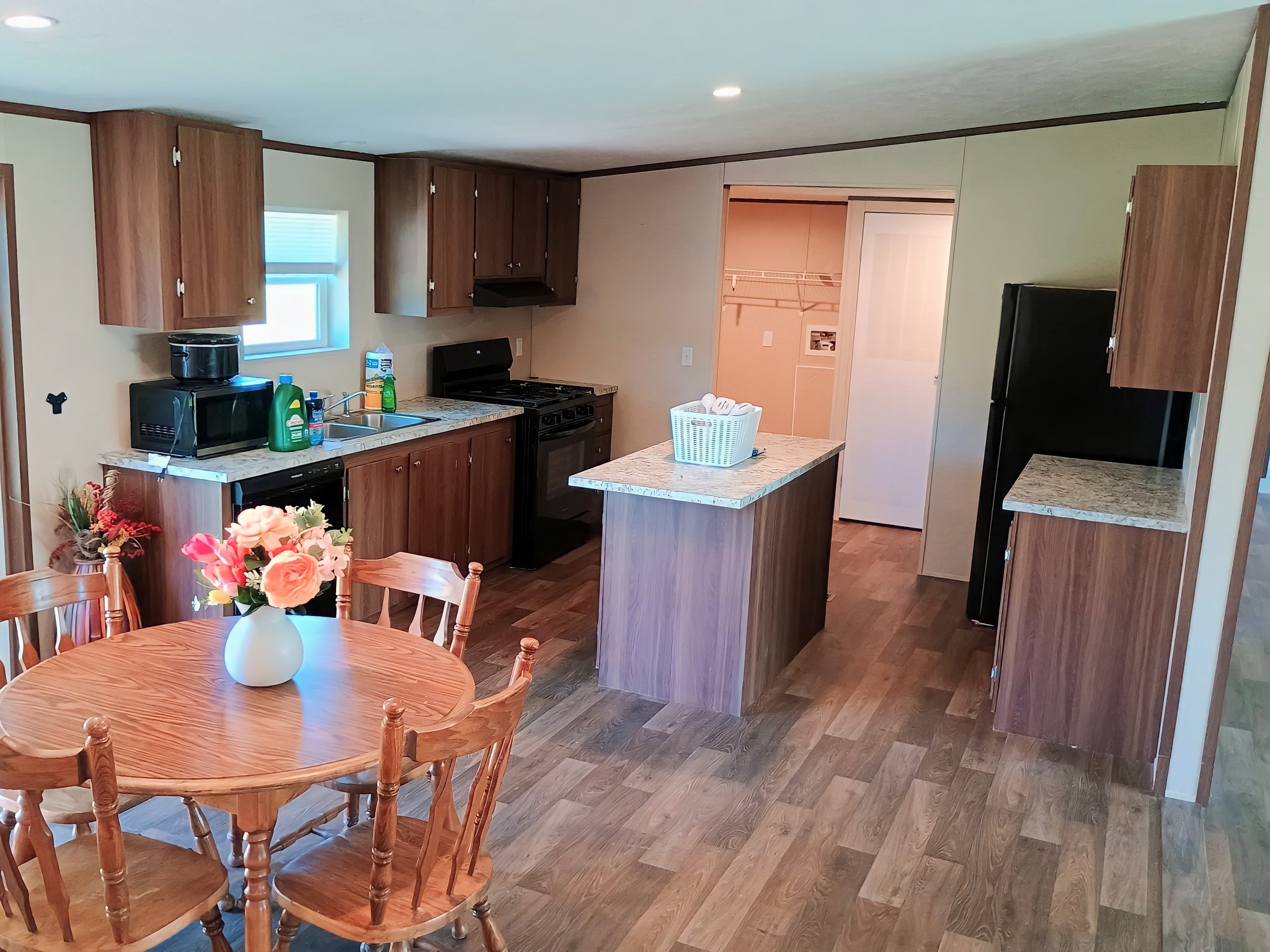 Fairfield House: 200 N 28th St.